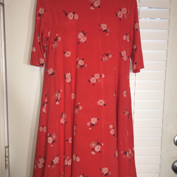 Dress - Picture 3 of 4